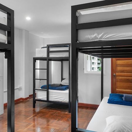 Chill Inn Chaweng Hostel And Cafe Amphoe Koksamui Exterior photo