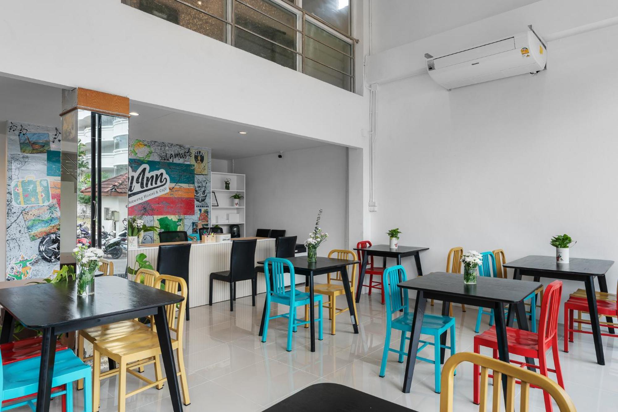Chill Inn Chaweng Hostel And Cafe Amphoe Koksamui Exterior photo